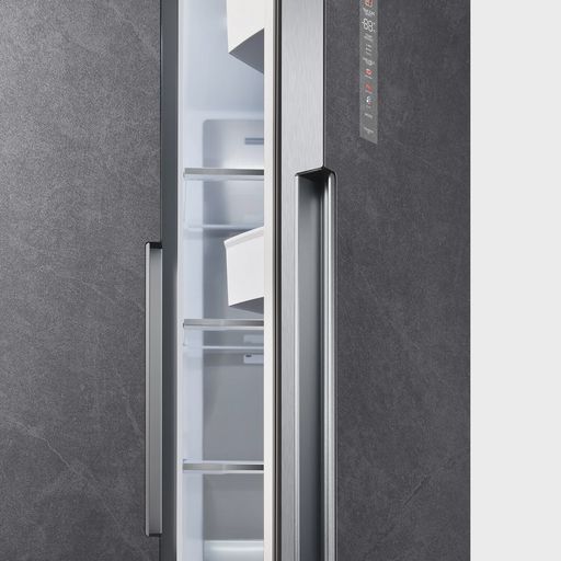 Полувстраиваемый холодильник СБС LEX LSB458StGIDBI